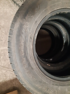 GT Radial Maxmiler WT2 Cargo 215/75R16C (4 фото из 5)