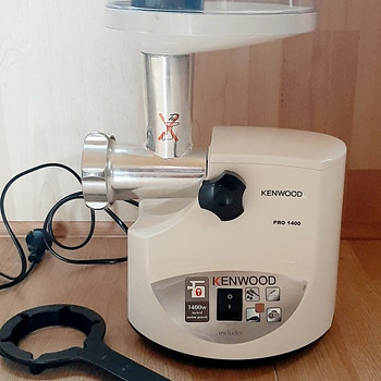 Мясорубка Kenwood 1400