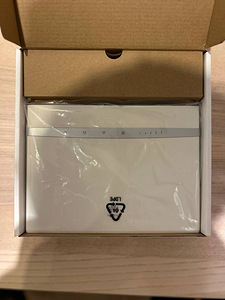 Huawei B525s-65a (2 foto / 2)