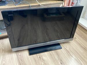 Sony bravia 2010 (3 фото из 7)