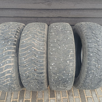 Naastrehvid 215/65/17