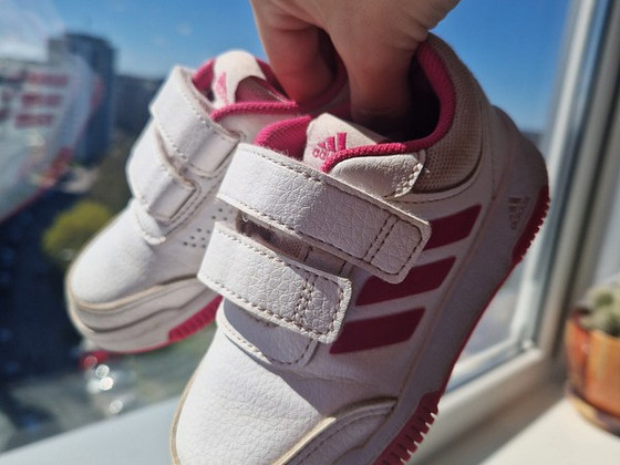 Детские кроссовки adidas