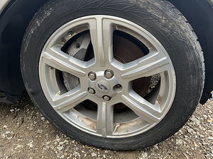 Land Rover Range Rover veljed R20 koos lamellrehvidega. (2 foto / 5)