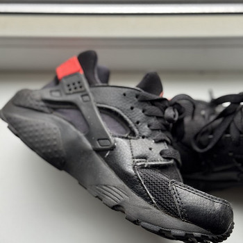 Кроссовки Nike, размер 35,5, в очень хорошем состоянии