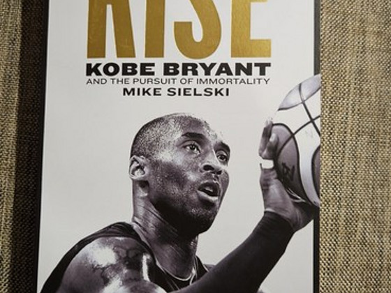 Kobe Bryani inglise keelne raamat.