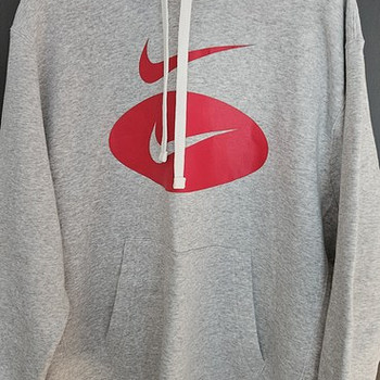 Nike L meeste pusa