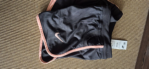 Продаются шорты Nike (2 фото из 2)