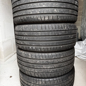 Продаю шину Michelin