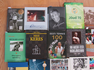Sport. 27 tk. Uueväärsed. Autogramm, pühendus (5 foto / 10)