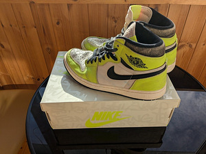 Nike Air Jordan 1 Retro High OG (3 foto / 4)