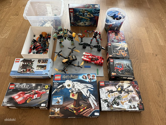 Lego 8 комплектов + база