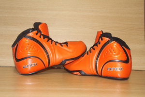 Uued spordijalanõud Unisex suurus 39 (1 foto / 9)