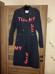 Tommy Hilfiger (2 фото из 5)