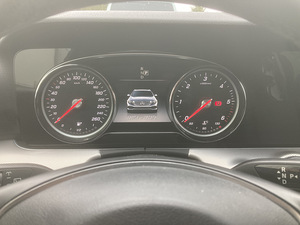 Mercedes (6 фото из 8)