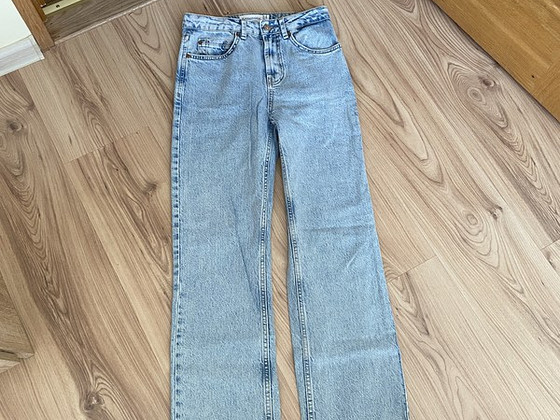 Новые Stradivarius D98 ВИНТАЖНЫЕ ДЖИНСЫ размер 34.