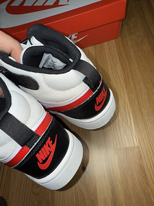 Nike 37,5 (23,5) (4 фото из 7)