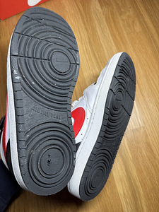 Nike 37,5 (23,5) (7 фото из 7)