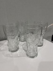 Pokaalid, pitsid, klaasid (1 foto / 10)