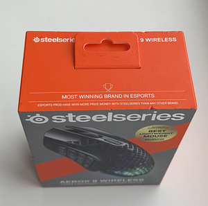 SteelSeries Aerox 9 Wireless Optical Mouse , Black (5 foto / 5)
