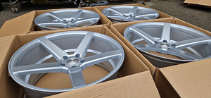 R22 Vossen erilaiused 5x120 - UUS (7 foto / 9)