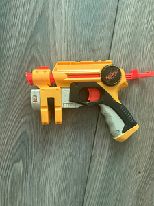 Nerf (1 foto / 1)