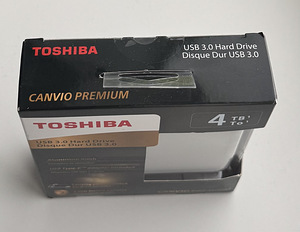 Toshiba Canvio Premium 4TB, USB 3.0 , Silver (5 фото из 5)
