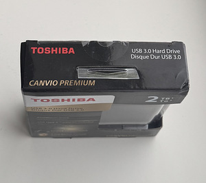 Toshiba Canvio Premium 2TB USB 3.0 , Black (5 фото из 5)