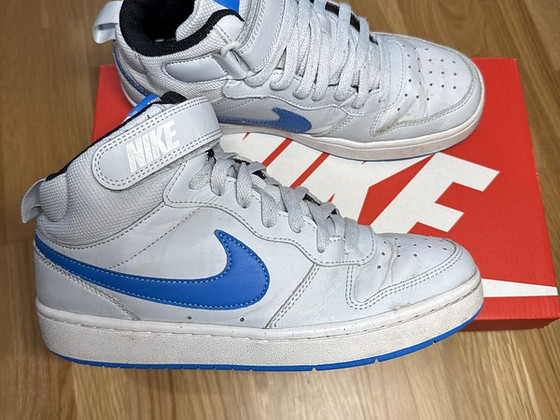 Nike 39 (24,5)