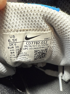 Nike 39 (24,5) (3 фото из 7)
