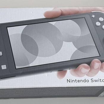 Nintendo Switch Lite Turquoise / Coral / Grey
