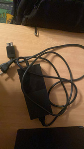 Продается Xbox (2 фото из 6)