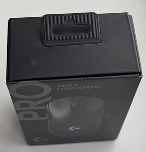 Logitech G Pro 2 Lightspeed , Black / White (5 фото из 10)