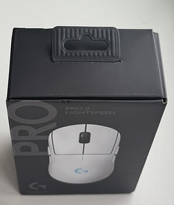 Logitech G Pro 2 Lightspeed , Black / White (10 фото из 10)