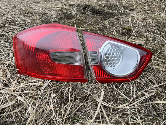 Ford Kuga 2008-2013 tagatuled