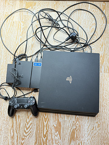Sony PlayStation 4 Pro 1 TB Mängukonsool (3 foto / 3)