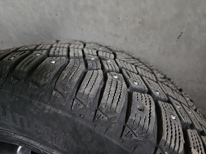 Nissan gtr skyline forged wheels w/studded winter tires,TPMS (6 foto / 10)
