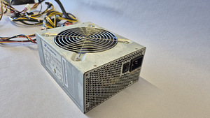 Toiteplokk (PSU) FSP 1200w, FSP 1000w (6 foto / 6)