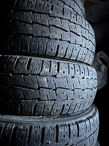 Шины Michelin M+S 195/75 r16c (1 фото из 2)