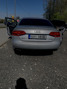 Audi A4 2011 1.88/88 кВт (3 фото из 9)