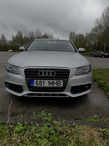 Audi A4 2011 1.88/88 кВт (8 фото из 9)