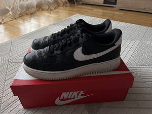 NIKE AIR FORCE 1'07 (3 foto / 3)