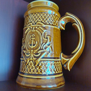 Пивная кружка с якорем