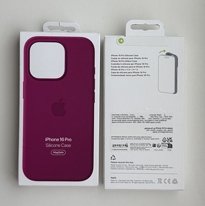 Apple iPhone 16 Pro Silicone Case with Magsafe (2 фото из 10)