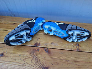 Mizuno wave shinken jalgpalli tossud (3 foto / 4)