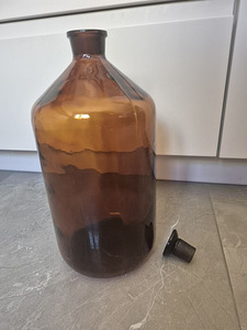 Klaaspudel 5 l alkohol - 2tk (1 foto / 3)