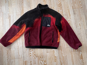 Stussy Sherpa Reversible Jacket - Lava (1 foto / 4)