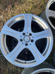 MB CLS orig R18 5x112 (1 фото из 4)