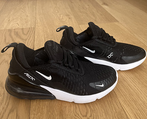 NIKE Air Max 270 Ws black/anthracite/white 36,5 (1 foto / 6)