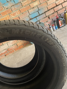 Michelin 225/45 r18 (2 фото из 3)