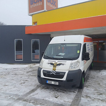 Prügi, vana mööbli, tehnika, metalli äravedu